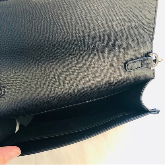 Textured Faux Leather Crossbody Bag - Picture 4 of 10